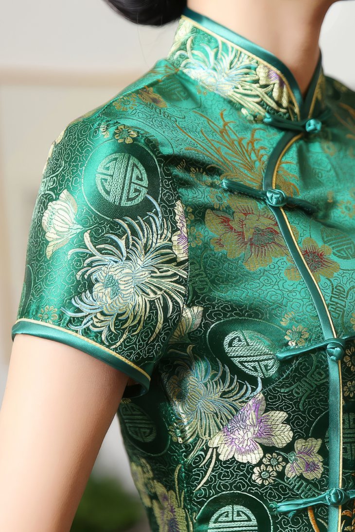 Robe Chinoise À Fleurs – Lian