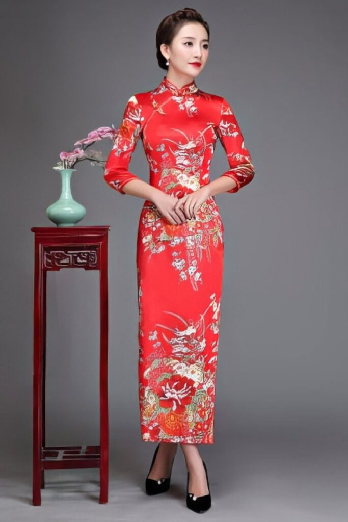 Robe Traditionnelle Chinoise Qipao Longue En Satin - Manches, Boutons, Fentes - Taille Unique ?